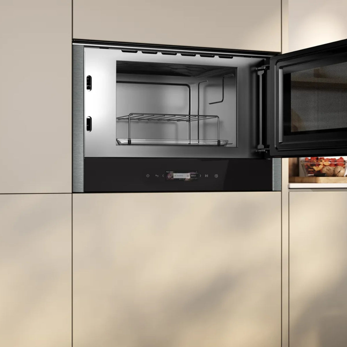 Neff N70 Integrated Microwave Right Hinge NR4GR31G1B