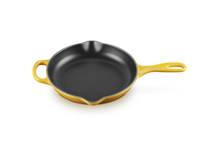 Le Creuset 23cm Cast Iron Round Skillet - Nectar | 20182236720422