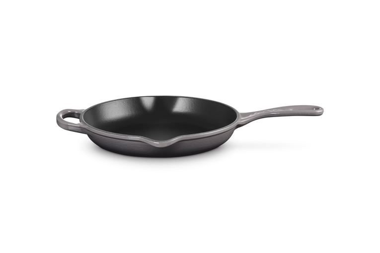 Le Creuset 23cm Cast Iron Round Skillet - Flint | 20182234440422