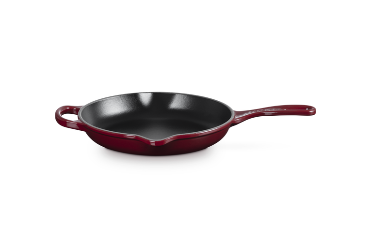 Le Creuset 23cm Cast Iron Round Skillet - Garnet | 20182239490422