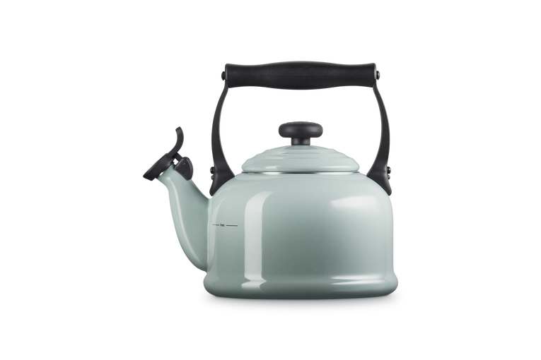 Le Creuset 2.1L Traditional Kettle - Sea Salt | 40102027170000