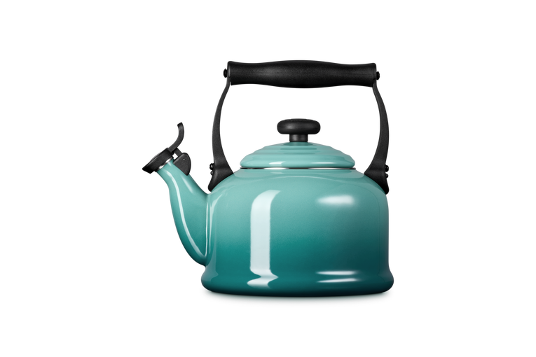 Le Creuset 2.1L Traditional Kettle - Bleu Riviera | 40102010990000