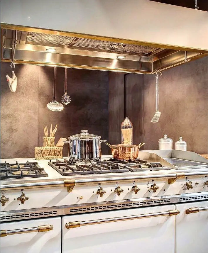 Lacanche Classic 150cm Dual Fuel Range Cooker - White & Brass | LCF1532CTCT