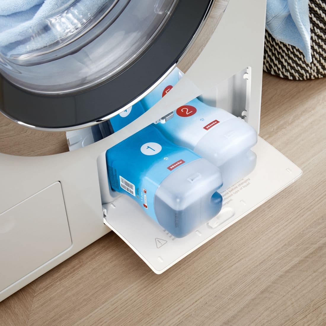 Miele Front-loading washing machine, 9kg, Graphite Grey Door | Chrome Edition | WEJ 885