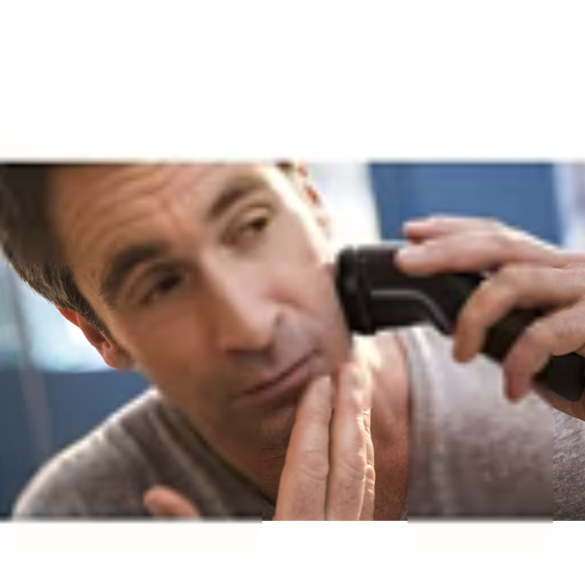 Philips Series 3000 Wet or Dry Electric Shaver | S3133/51