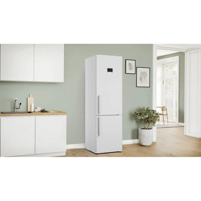 Bosch Series 6 Fridge Freezer White KGN39AWCTG