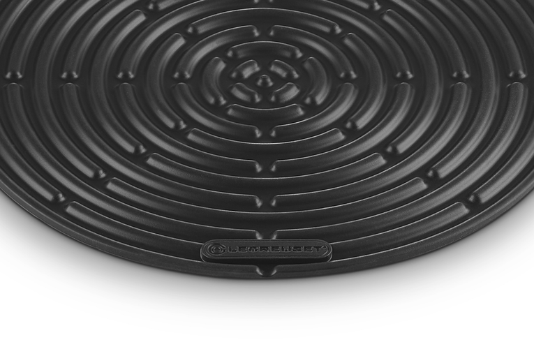 Le Creuset Round Cool Tool - Satin Black | 93000230310200