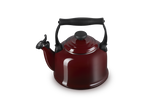 Le Creuset 2.1L Traditional Kettle - Garnet | 40102029490000