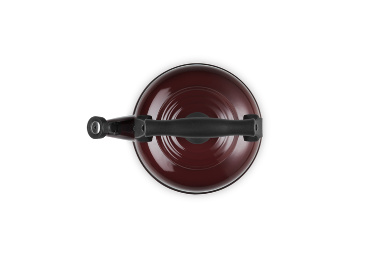 Le Creuset 2.1L Traditional Kettle - Garnet | 40102029490000