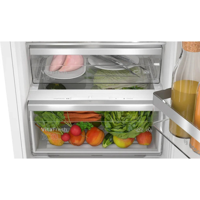 Bosch Series 6 Integrated Tall Fridge Freezer KIN96VFD0