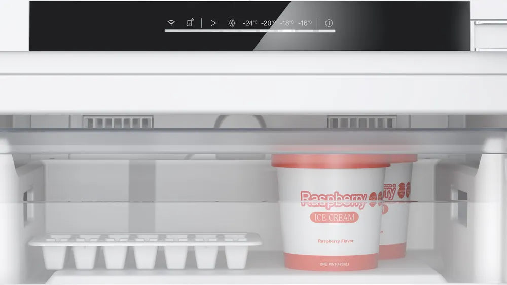 Bosch Series 4 built-under freezer 82 x 59.8 cm flat hinge | GUN21VFE0G