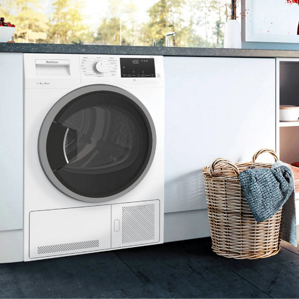 Blomberg 8kg Condenser Tumble Dryer - White | LTK38020W