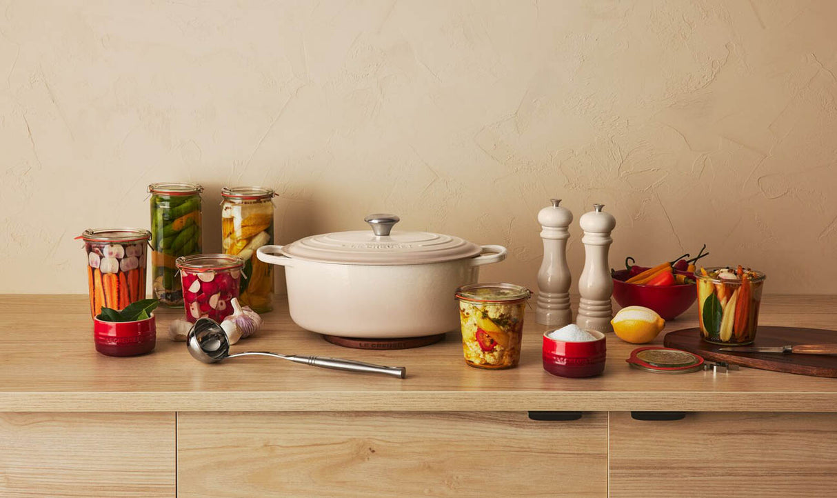 Le Creuset Signature 27cm Cast Iron Oval Casserole - Meringue | 21178277164430