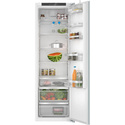 Integrated Fridges & Freezers