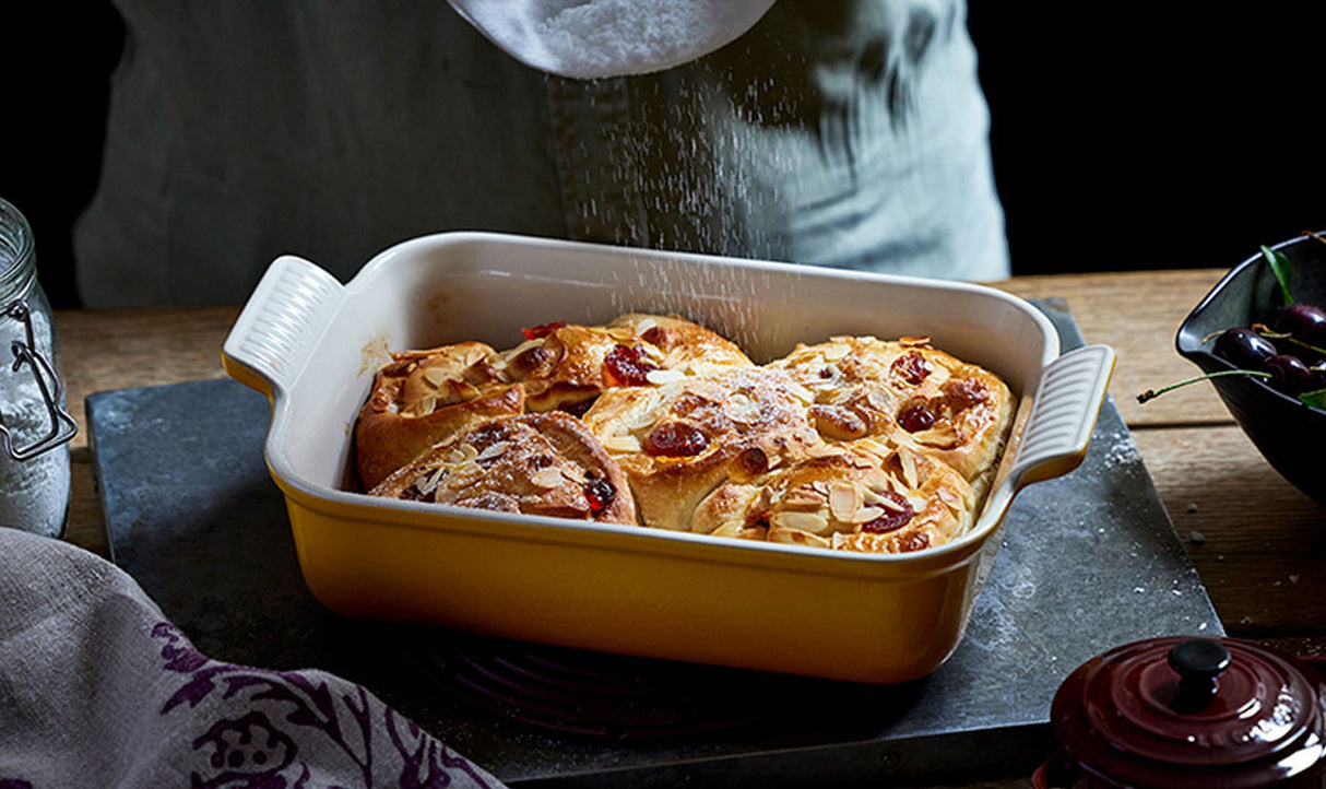 Le Creuset 26cm Stoneware Heritage Rectangular Dish - Nectar | 71102266720001